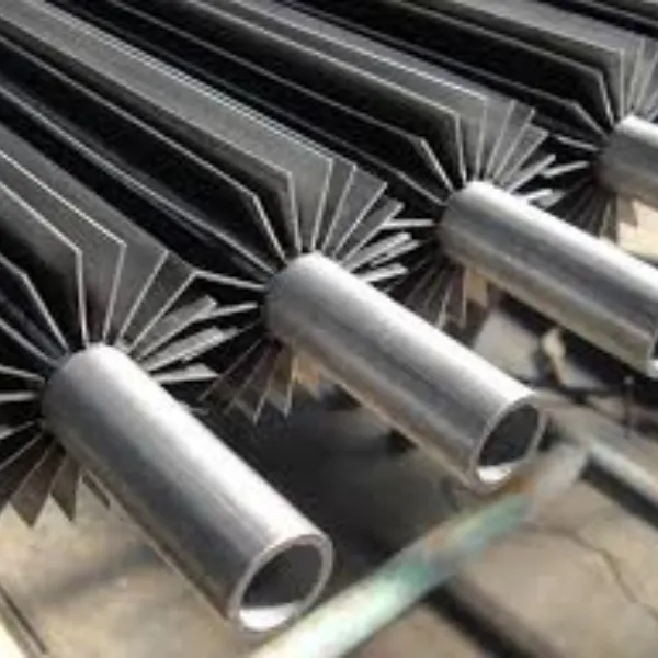 צינורות משובצים ומשובצים