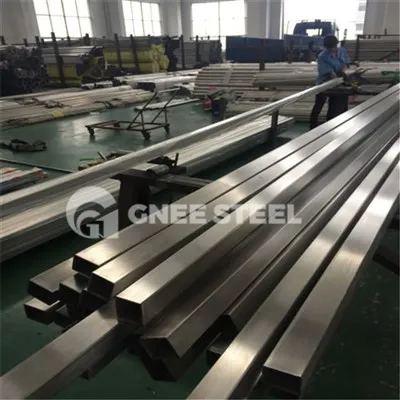 צינור נירוסטה מרובע למכני