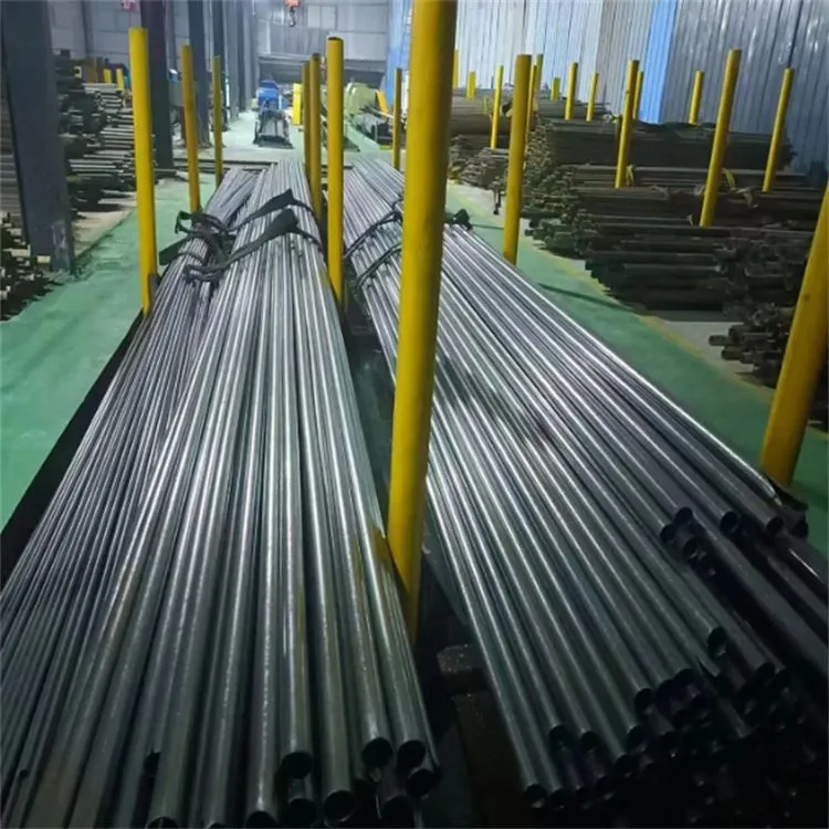 ספקים מחיר Q235 צינורות תפר ישרים